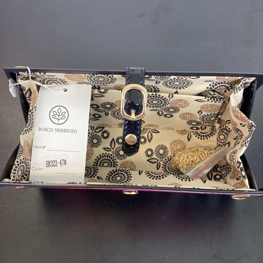 Hand bag - Picture 2 of 3